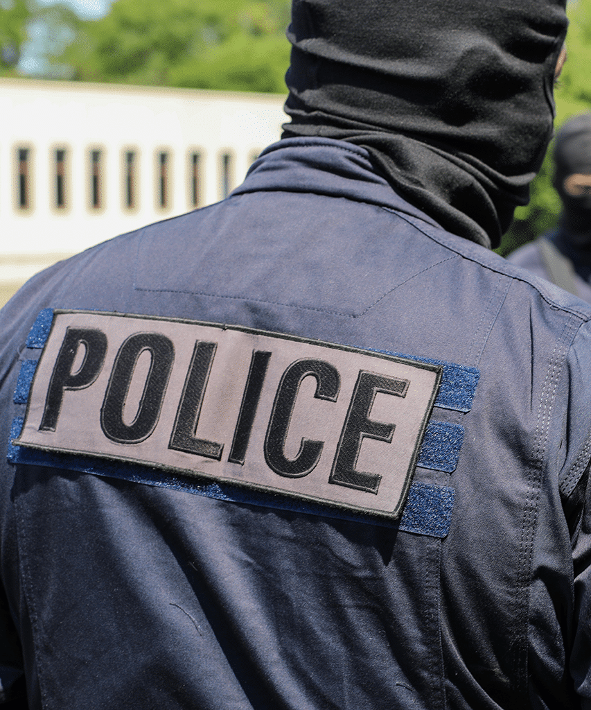Les Grades et Niveaux Hiérarchiques dans la Police